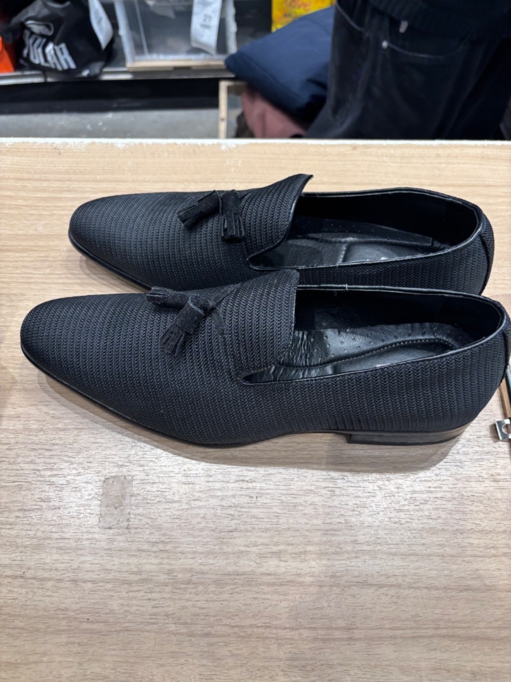 Shoes - Picture 2 of 5